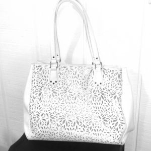 White Enzo Angiolini Purse